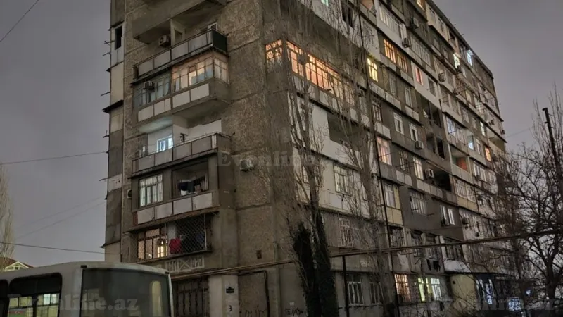 Satılır 4 otaqlı Mənzil Köhnə tikili 100 m² Əhmədli