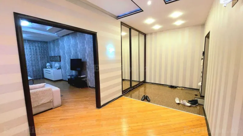 Kirayə verilir 4 otaqlı Mənzil Yeni tikili 175 m² Nizami m. - şəkil 17