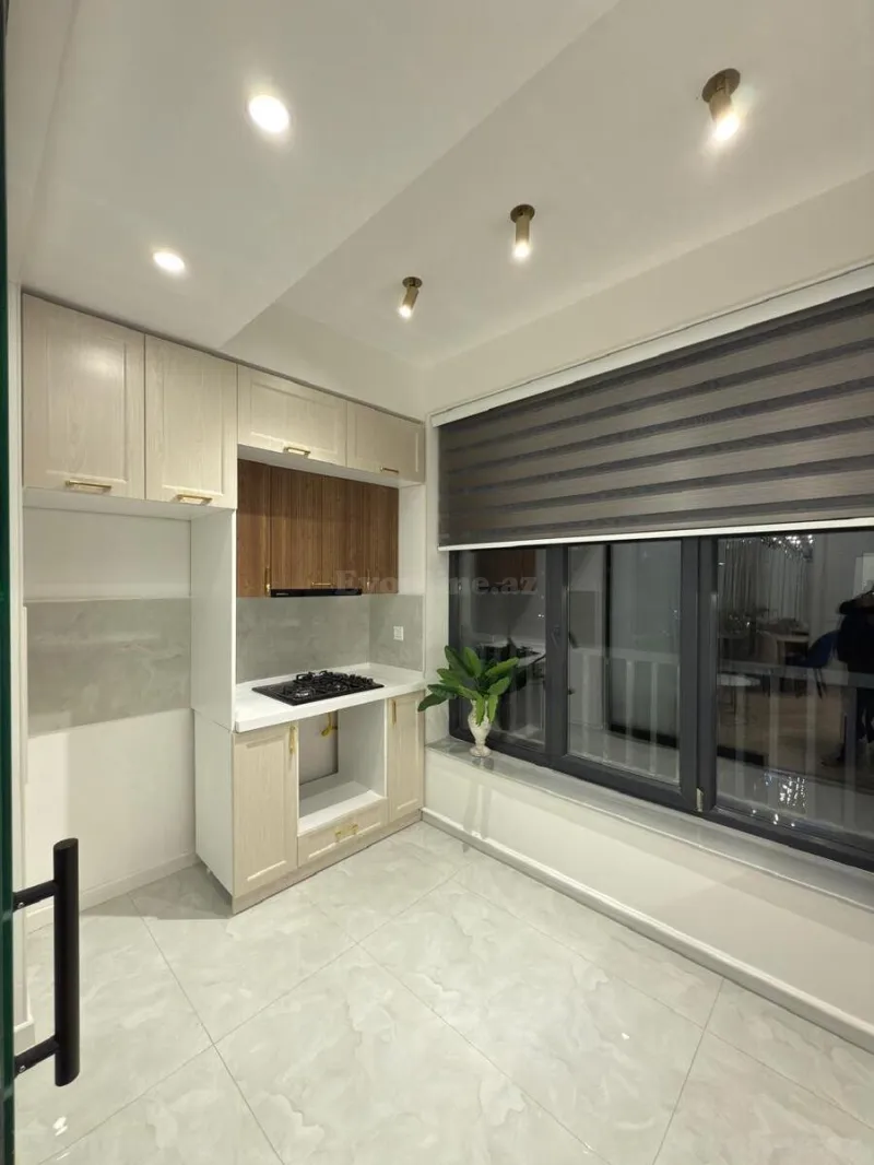 Satılır 3 otaqlı Mənzil Yeni tikili 84 m² 28 May m. - şəkil 3