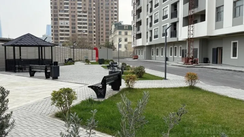 Satılır 3 otaqlı Mənzil Yeni tikili 84 m² 28 May m. - şəkil 18