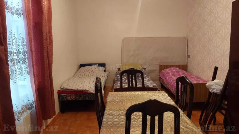 Kirayə verilir 1 otaqlı Mənzil Köhnə tikili 40 m² Yasamal