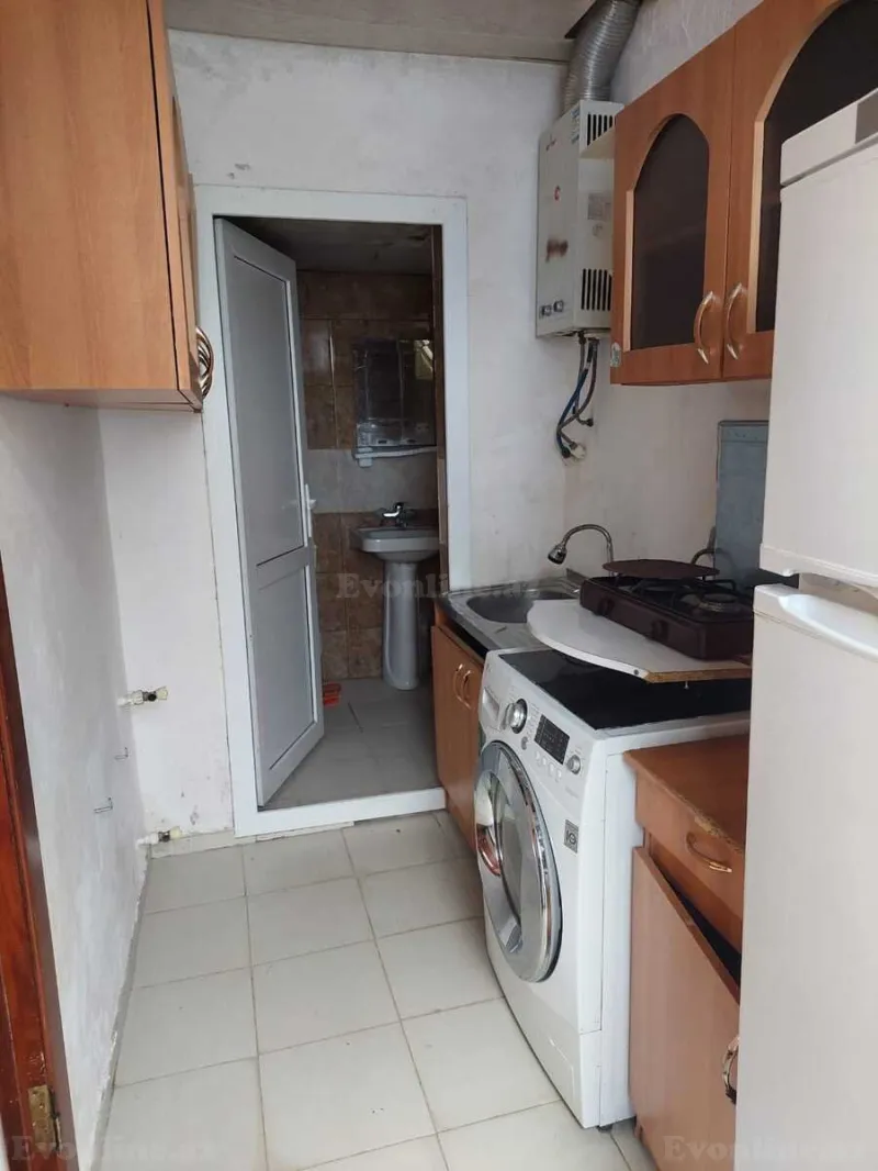 Kirayə verilir 1 otaqlı Mənzil Köhnə tikili 40 m² Yasamal - şəkil 3