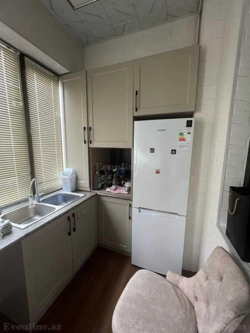 Satılır 2 otaqlı Mənzil Yeni tikili 77 m² Neftçilər m. - şəkil 5