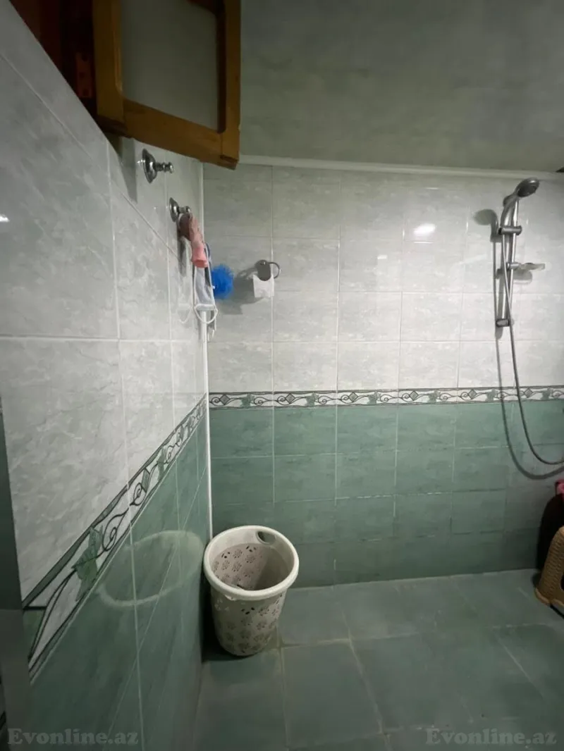 Satılır 5 otaqlı Mənzil Köhnə tikili 130 m² 8-ci mikrorayon - şəkil 27