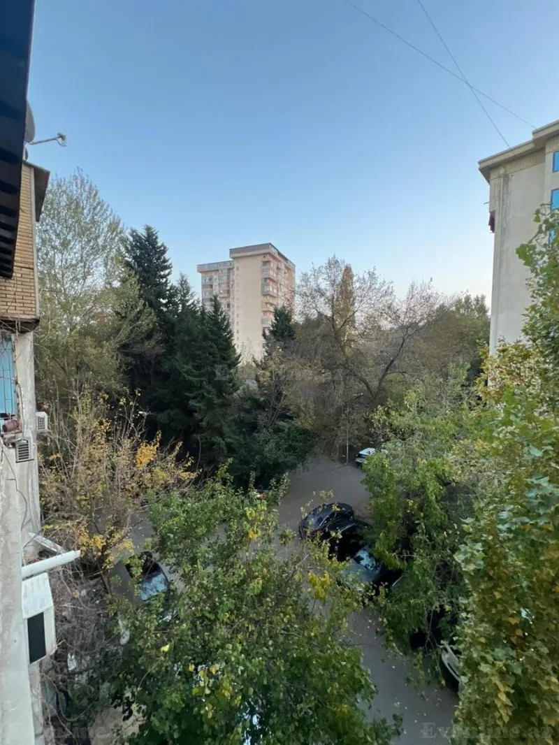 Satılır 5 otaqlı Mənzil Köhnə tikili 130 m² 8-ci mikrorayon - şəkil 29