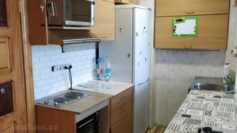 Satılır 2 otaqlı Mənzil Köhnə tikili 50 m² Həzi Aslanov - şəkil 3