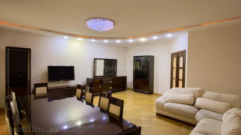 Satılır 3 otaqlı Mənzil Yeni tikili 170 m² Gənclik m. - şəkil 3