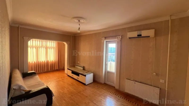 Satılır 2 otaqlı Mənzil Köhnə tikili 70 m² Qara Qarayev m. - şəkil 3