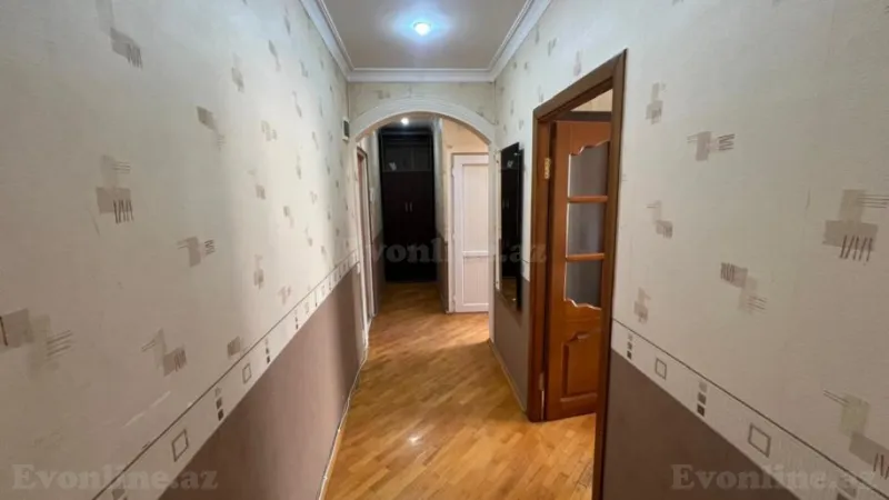 Satılır 2 otaqlı Mənzil Köhnə tikili 70 m² Qara Qarayev m. - şəkil 5