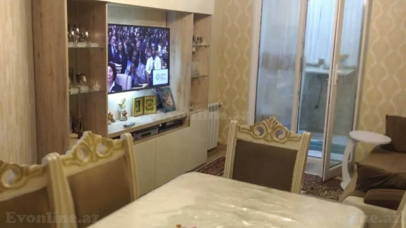 Kirayə verilir 2 otaqlı Mənzil Köhnə tikili 45 m² Yasamal - şəkil 3