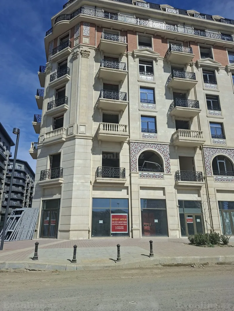 Satılır Obyekt 223 m² Xətai r.
