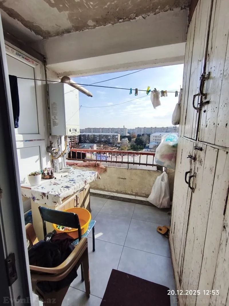 Satılır 5 otaqlı Mənzil Köhnə tikili 110 m² Sabunçu r. - şəkil 2