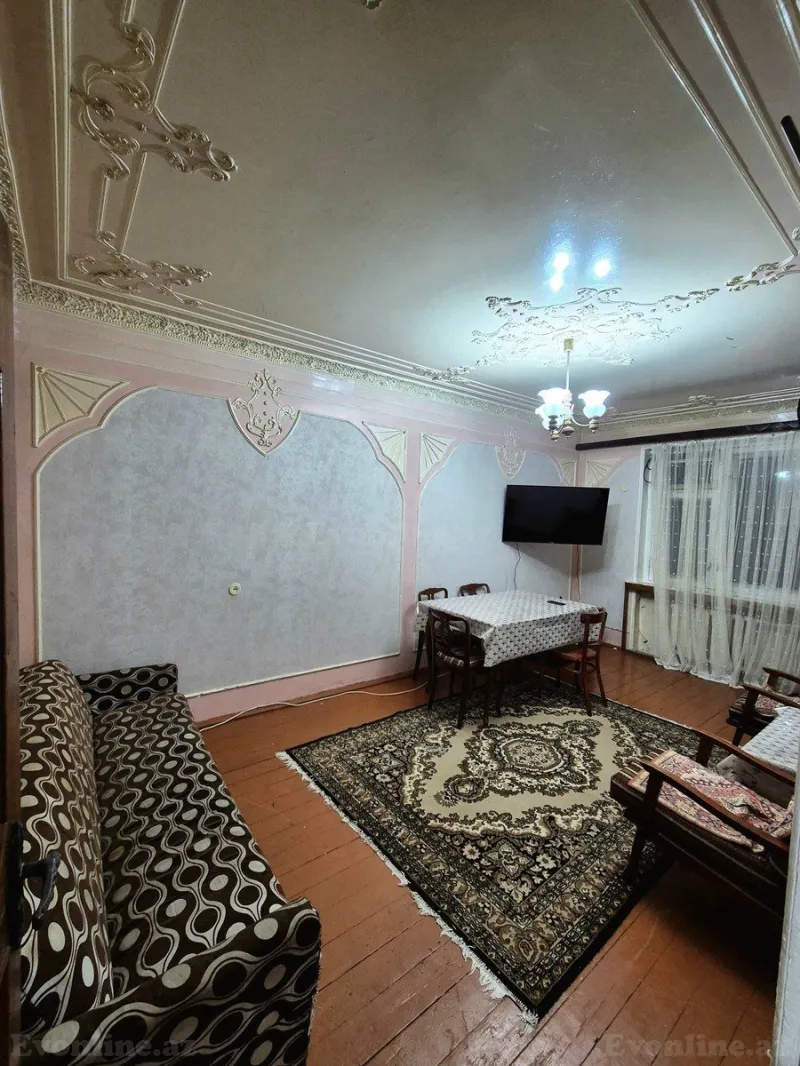 Satılır 3 otaqlı Mənzil Köhnə tikili 65 m² Əhmədli