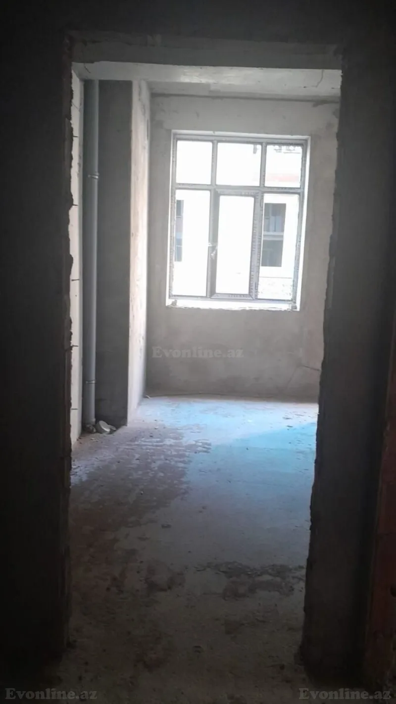 Satılır 2 otaqlı Mənzil Yeni tikili 80 m² Suraxanı r. - şəkil 4
