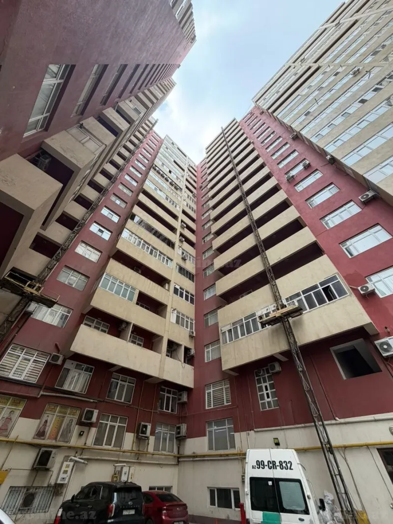 Satılır 3 otaqlı Mənzil Yeni tikili 133.5 m² Avtovağzal m.