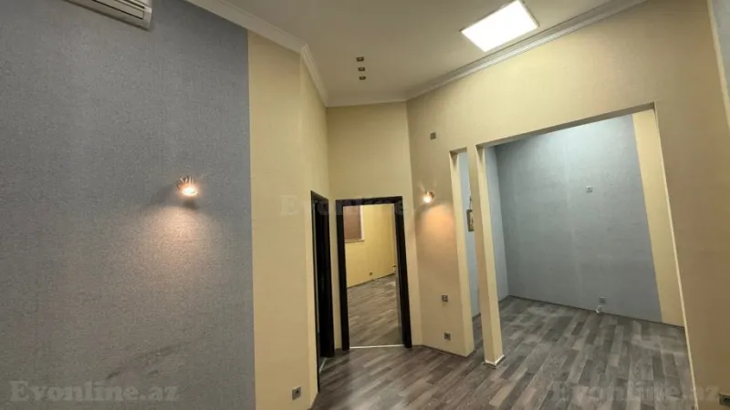 Kirayə verilir Ofis 120 m² İçərişəhər m.