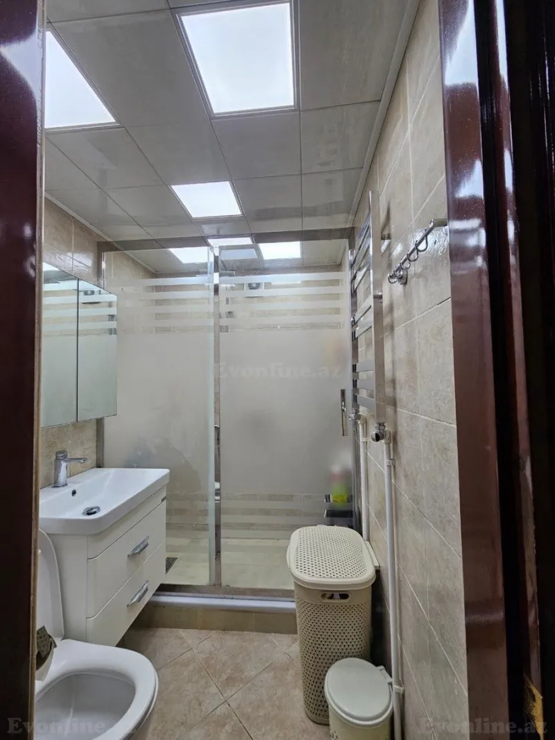 Satılır 2 otaqlı Mənzil Köhnə tikili 60 m² Gənclik m. - şəkil 8