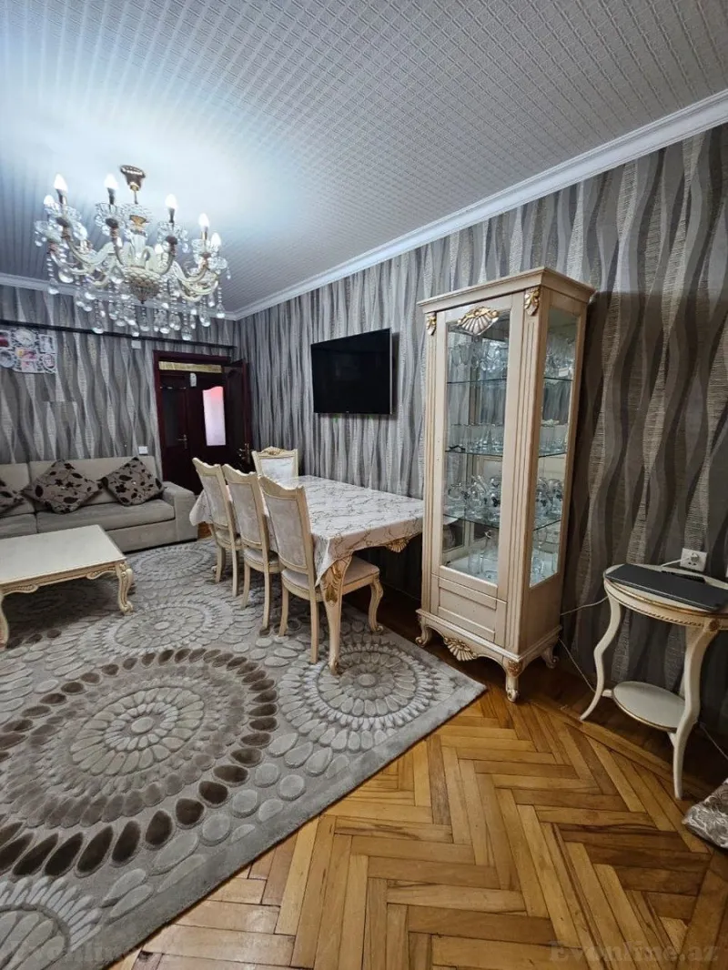 Satılır 2 otaqlı Mənzil Köhnə tikili 60 m² Gənclik m. - şəkil 14