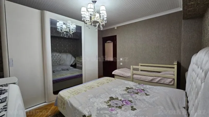 Satılır 2 otaqlı Mənzil Köhnə tikili 60 m² Gənclik m. - şəkil 15