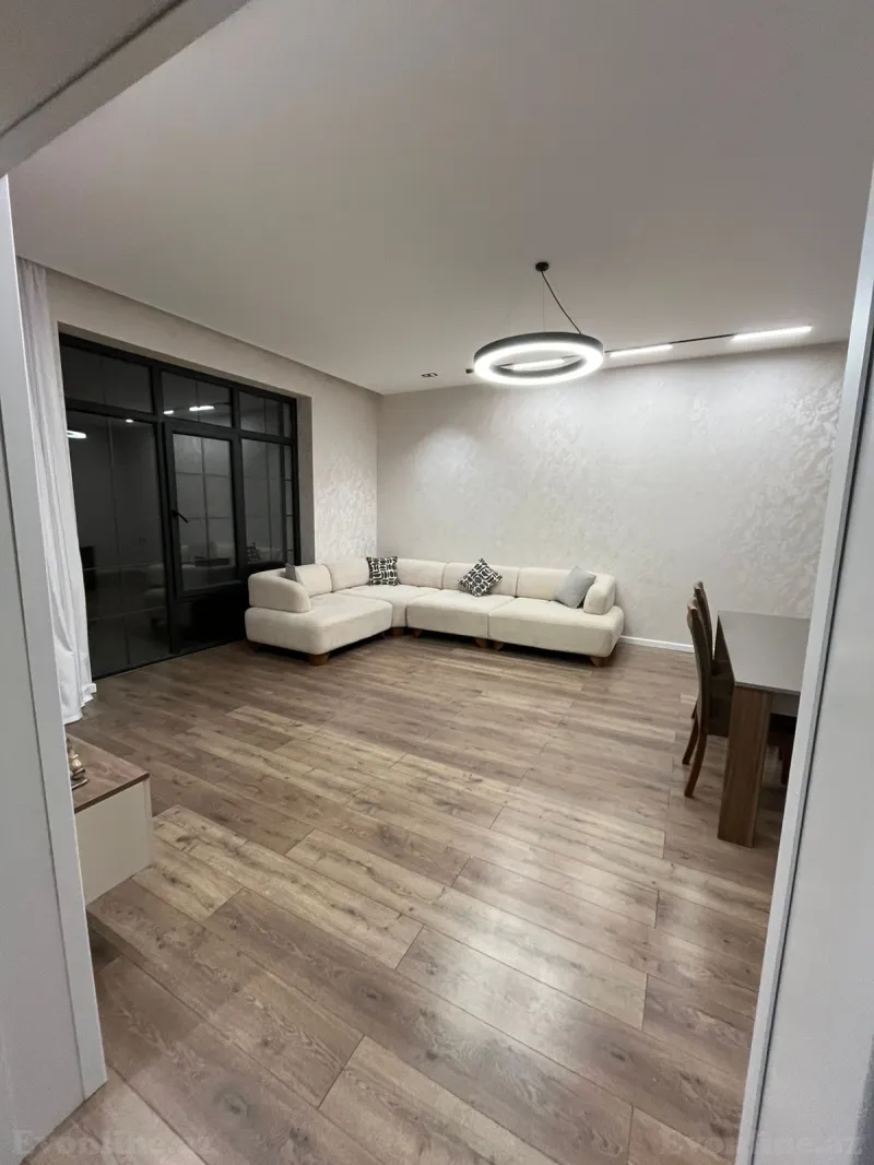 Satılır 7 otaqlı Həyət evi 250 m² Badamdar - şəkil 2