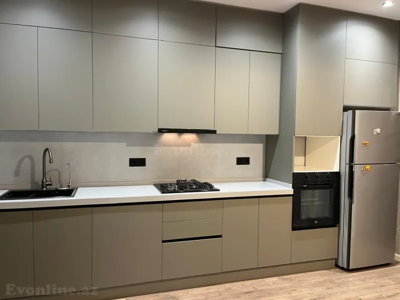 Satılır 7 otaqlı Həyət evi 250 m² Badamdar - şəkil 4