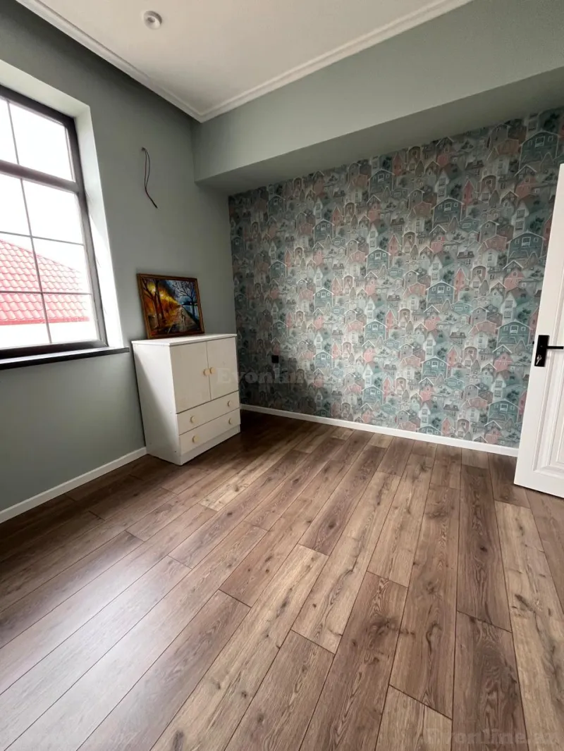 Satılır 7 otaqlı Həyət evi 250 m² Badamdar - şəkil 13