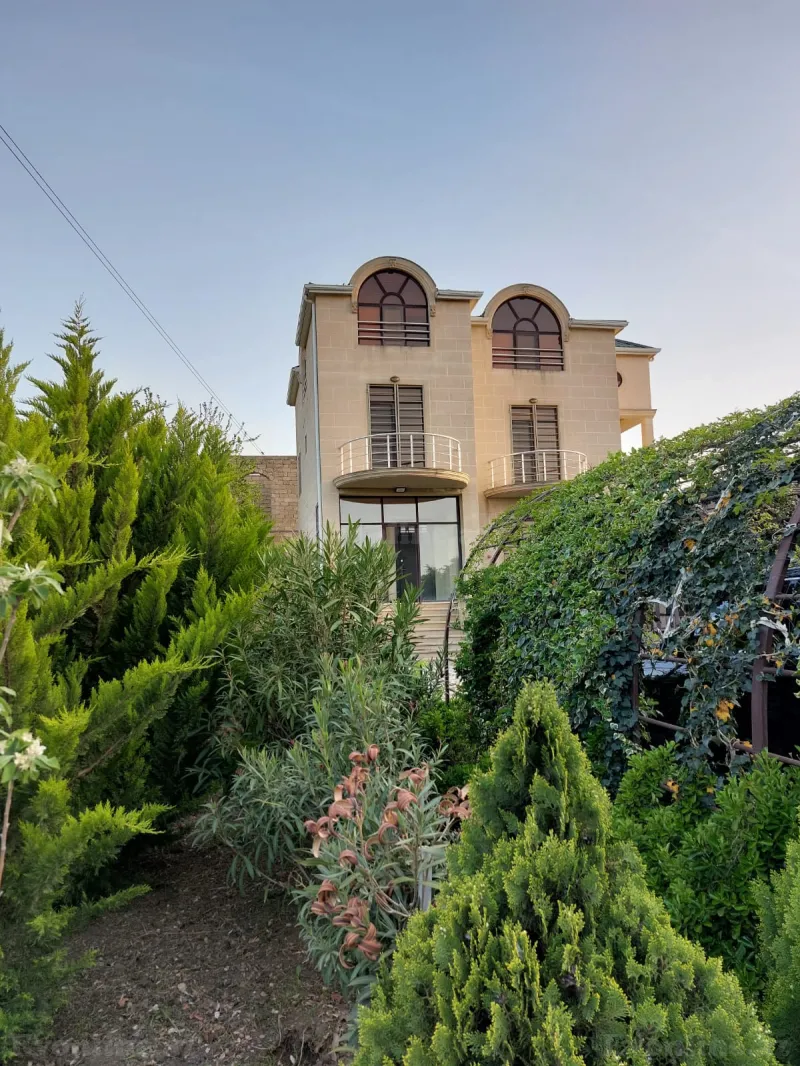 Satılır 6 otaqlı Həyət evi 250 m² Novxanı - şəkil 3