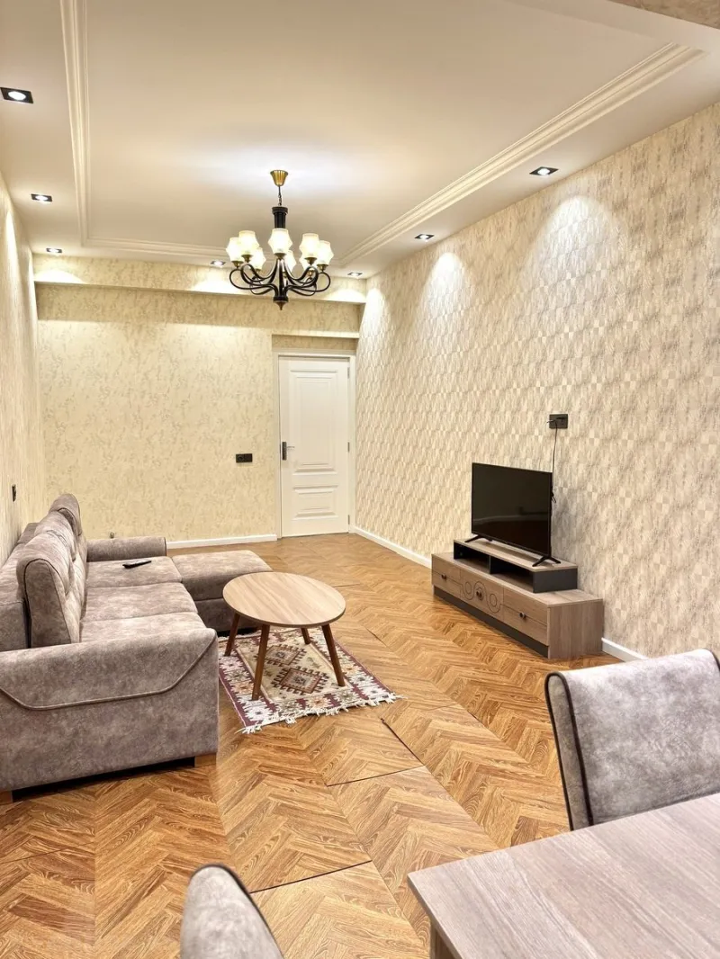 Kirayə verilir 2 otaqlı Mənzil Yeni tikili 70 m² Xətai r. - şəkil 3