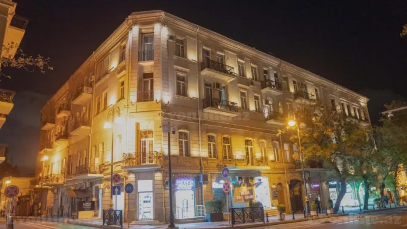 Satılır 3 otaqlı Mənzil Köhnə tikili 72 m² Sahil m.