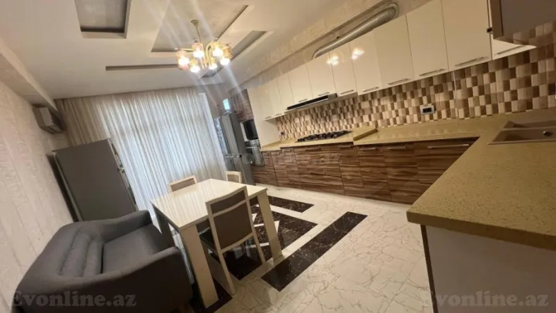 Satılır 4 otaqlı Mənzil Yeni tikili 224 m² Nəriman Nərimanov m. - şəkil 5