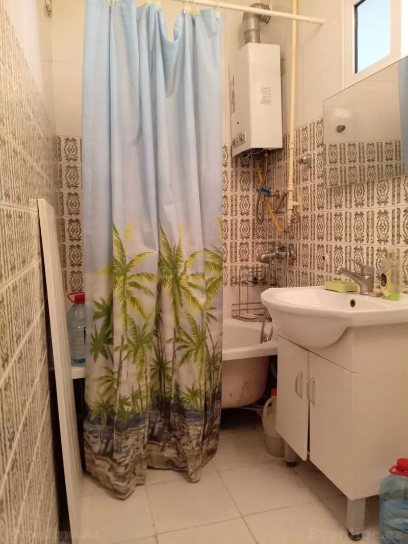 Satılır 2 otaqlı Mənzil Köhnə tikili 49 m² 9-cu mikrorayon - şəkil 2