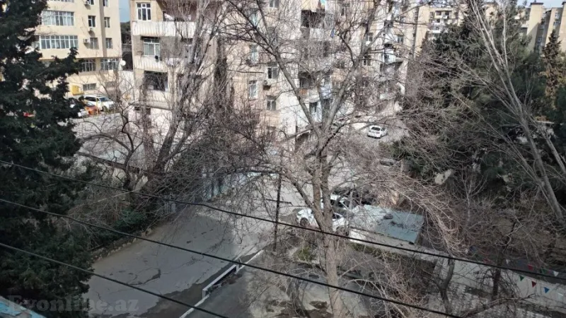 Satılır 2 otaqlı Mənzil Köhnə tikili 49 m² 9-cu mikrorayon - şəkil 7