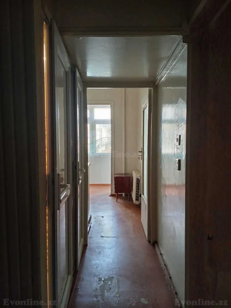 Satılır 2 otaqlı Mənzil Köhnə tikili 49 m² 9-cu mikrorayon - şəkil 13
