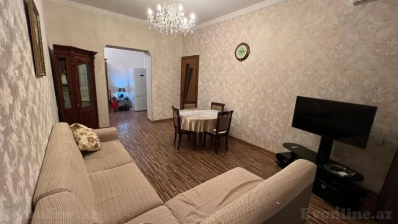 Satılır 3 otaqlı Mənzil Köhnə tikili 90 m² Nəriman Nərimanov m.
