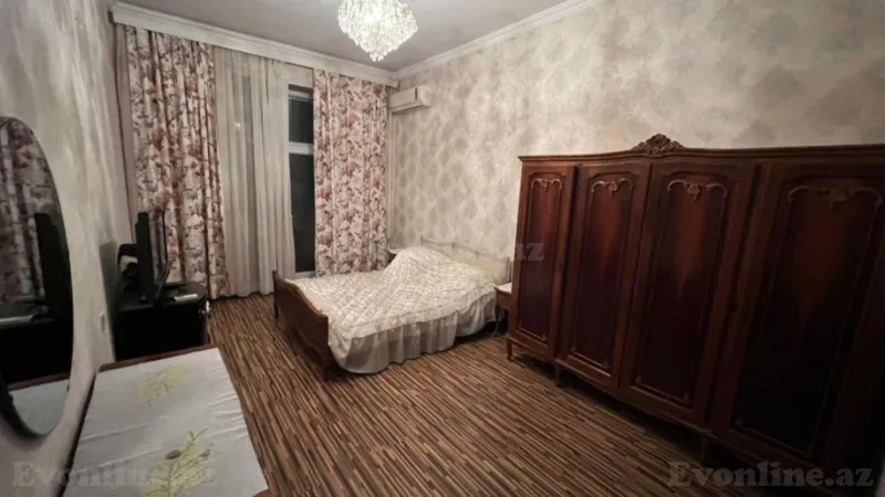 Satılır 3 otaqlı Mənzil Köhnə tikili 90 m² Nəriman Nərimanov m. - şəkil 3