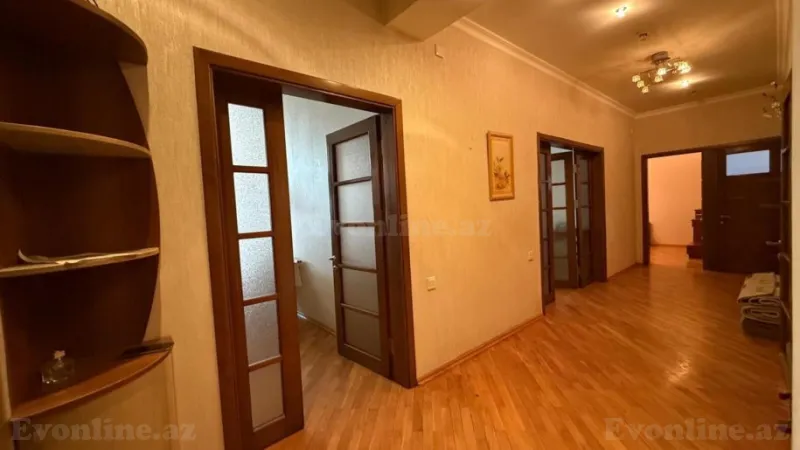 Kirayə verilir 2 otaqlı Mənzil Yeni tikili 109 m² Nəsimi r. - şəkil 24