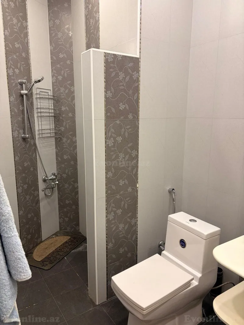 Kirayə verilir 4 otaqlı Mənzil Yeni tikili 220 m² Nizami m. - şəkil 14