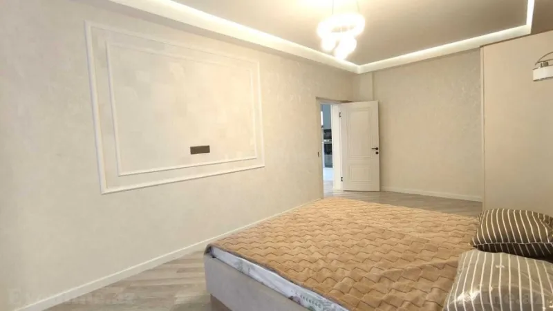 Kirayə verilir 2 otaqlı Mənzil Yeni tikili 80 m² Xətai m. - şəkil 6