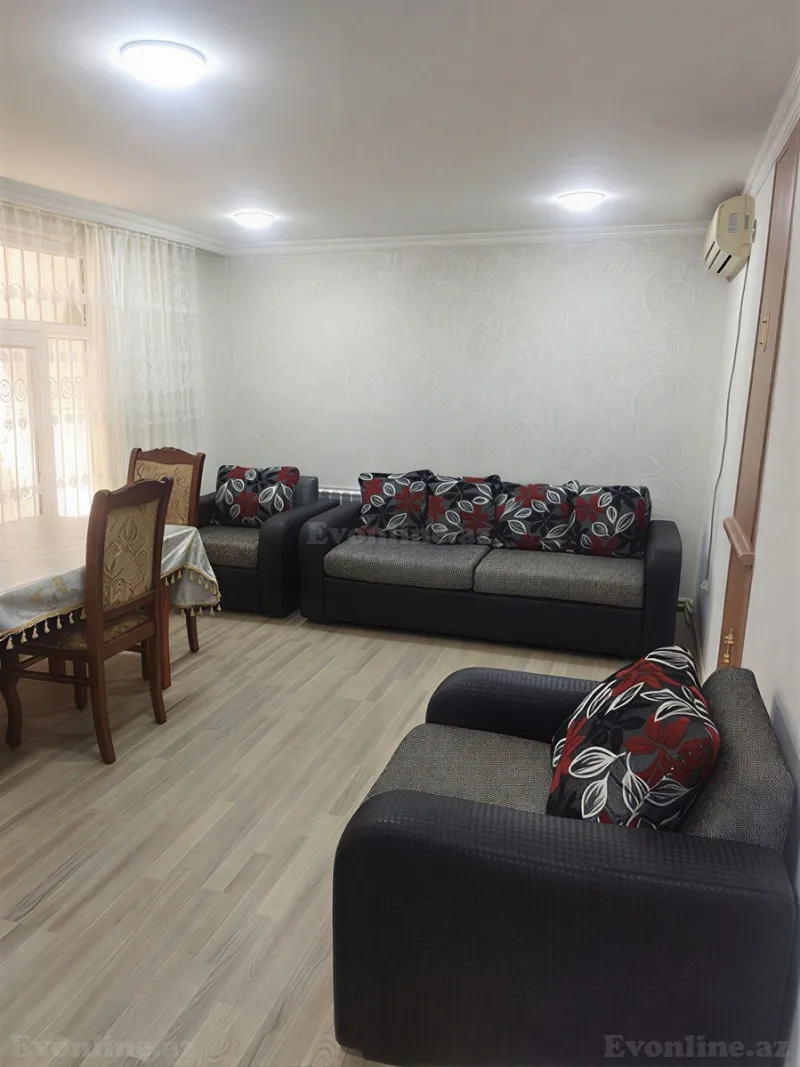 Kirayə verilir 2 otaqlı Mənzil Köhnə tikili 60 m² İnşaatçılar m.