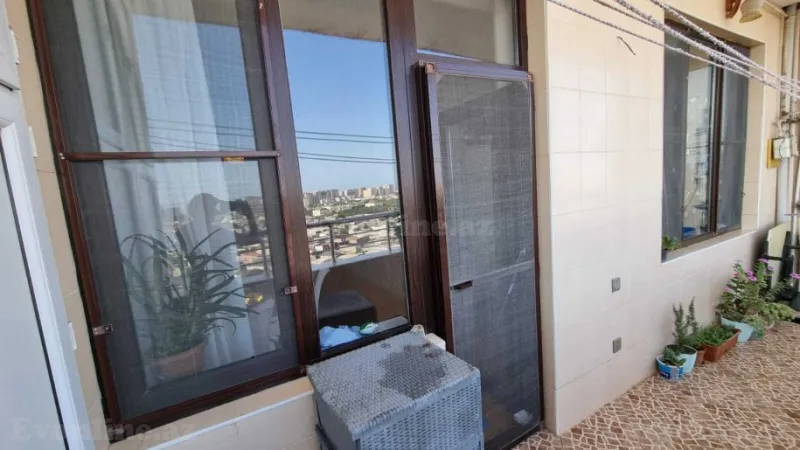 Satılır 3 otaqlı Mənzil Yeni tikili 76 m² Memar Əcəmi m. - şəkil 8