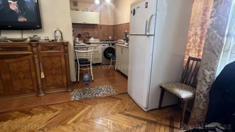 Satılır 3 otaqlı Mənzil Köhnə tikili 73 m² Yasamal - şəkil 7