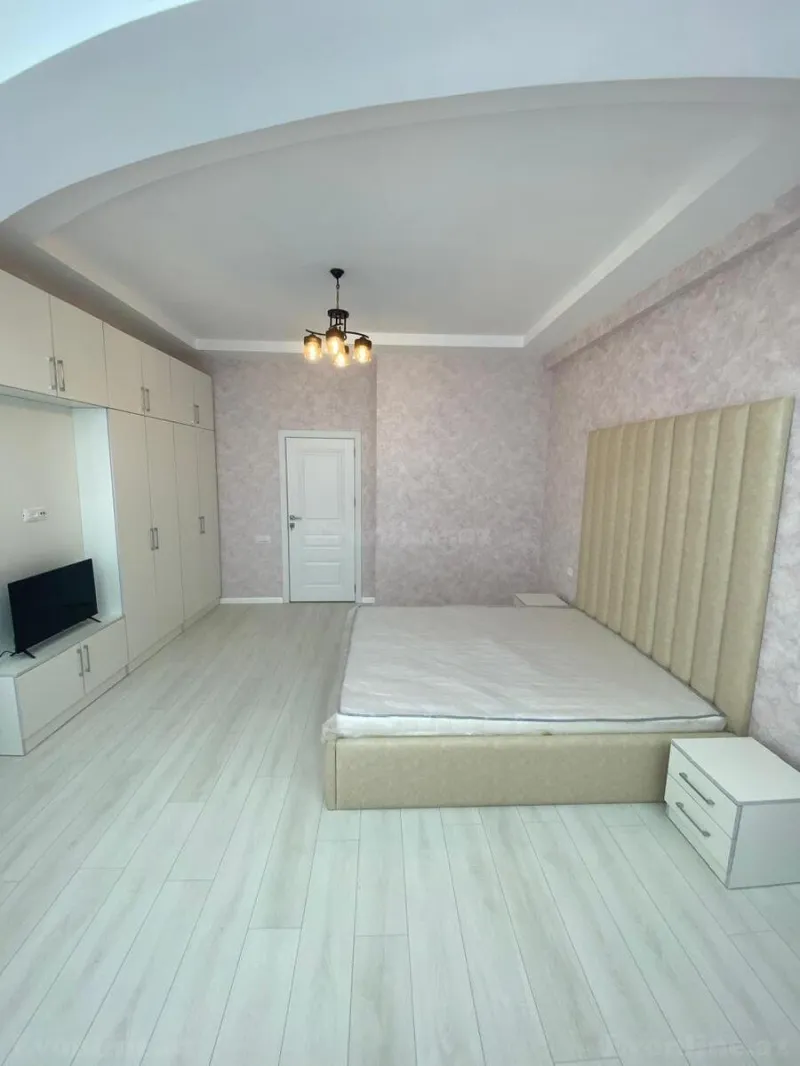 Kirayə verilir 2 otaqlı Mənzil Yeni tikili 90 m² İnşaatçılar m. - şəkil 9