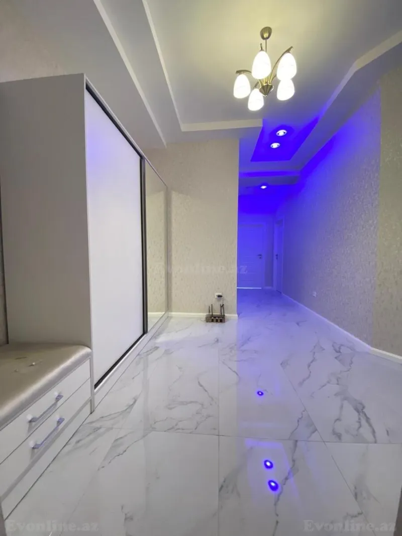 Kirayə verilir 2 otaqlı Mənzil Yeni tikili 90 m² İnşaatçılar m. - şəkil 19