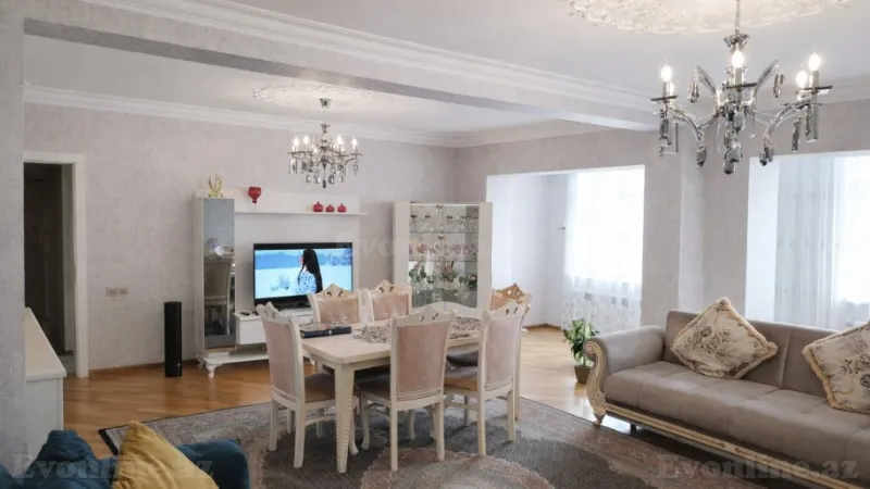 Satılır 5 otaqlı Mənzil Köhnə tikili 120 m² Xətai r. - şəkil 2