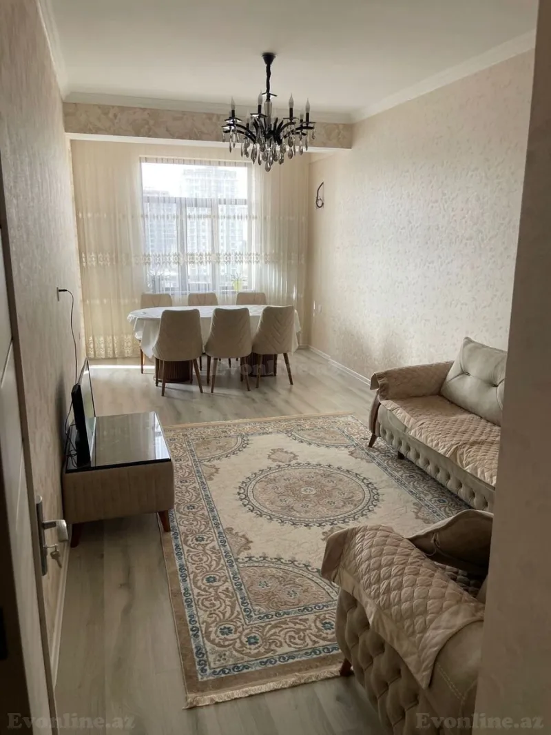 Satılır 2 otaqlı Mənzil Yeni tikili 90 m² 8 Noyabr m.