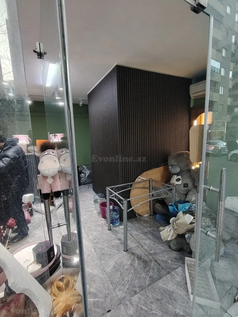 Kirayə verilir Obyekt 40 m² 28 May m.