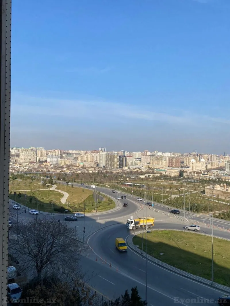 Satılır 3 otaqlı Mənzil Köhnə tikili 90 m² İçərişəhər m. - şəkil 12