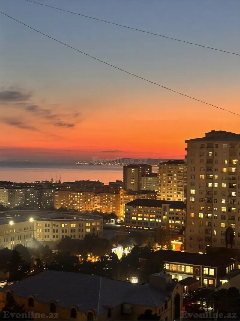 Satılır 2 otaqlı Mənzil Köhnə tikili 65 m² Həzi Aslanov m.