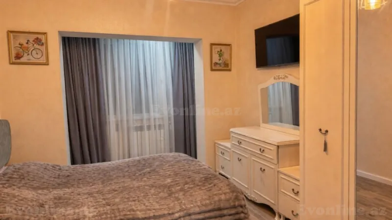 Satılır 2 otaqlı Mənzil Köhnə tikili 65 m² Həzi Aslanov m. - şəkil 3