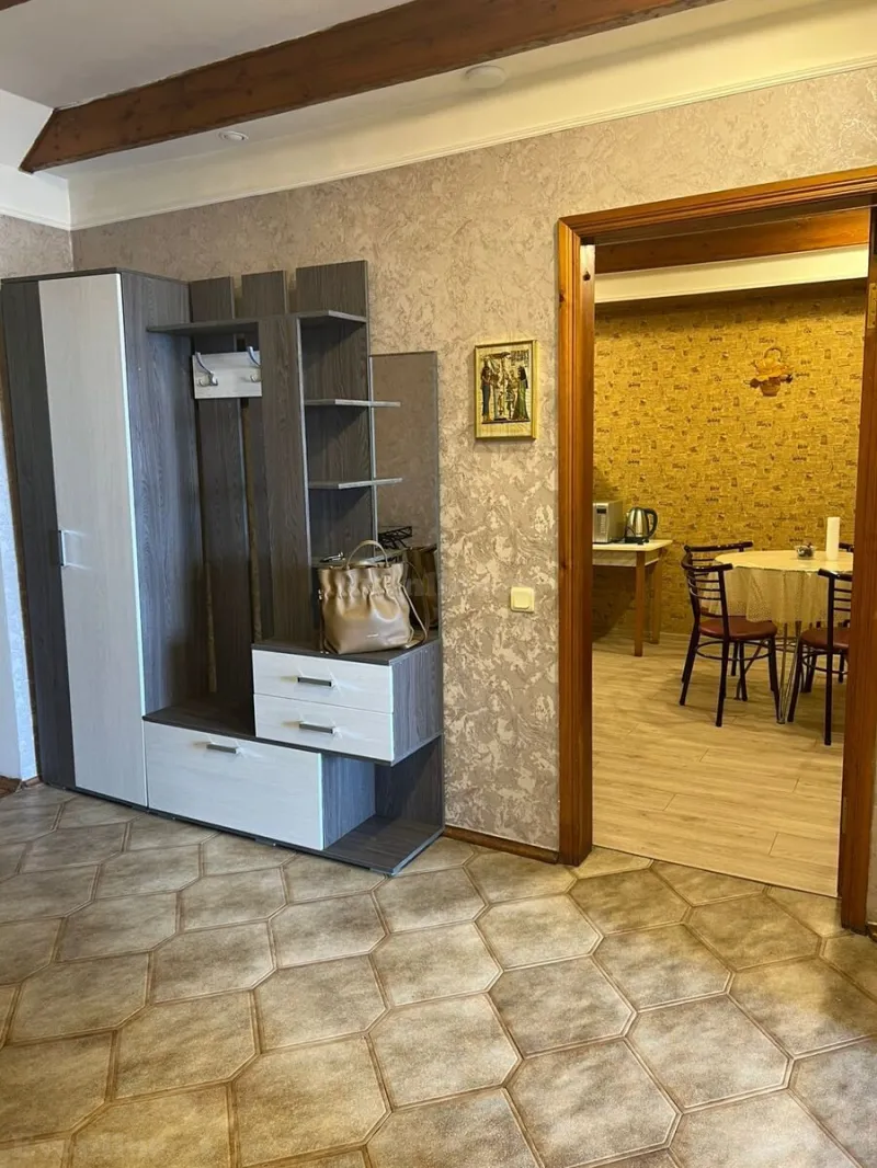 Kirayə verilir 3 otaqlı Mənzil Köhnə tikili 86 m² Səbail r. - şəkil 4